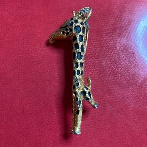 Vintage 1970s giraffe brooch with rhinestones
